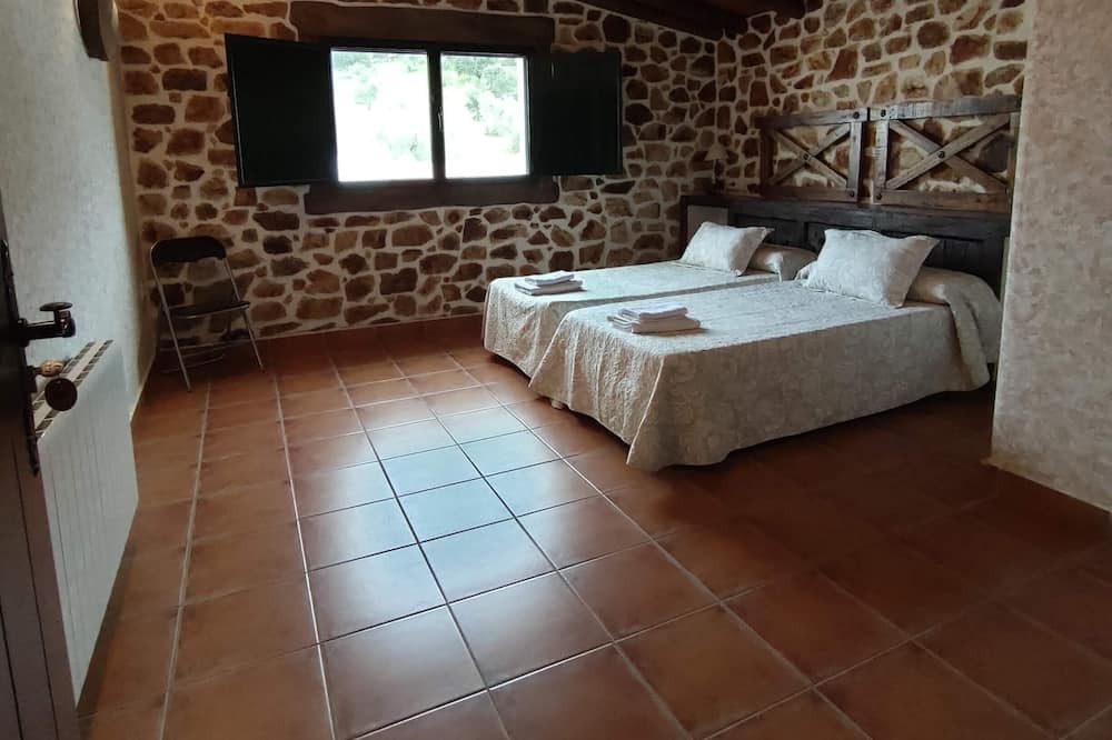 Photo of Bedroom in Segura de Leon