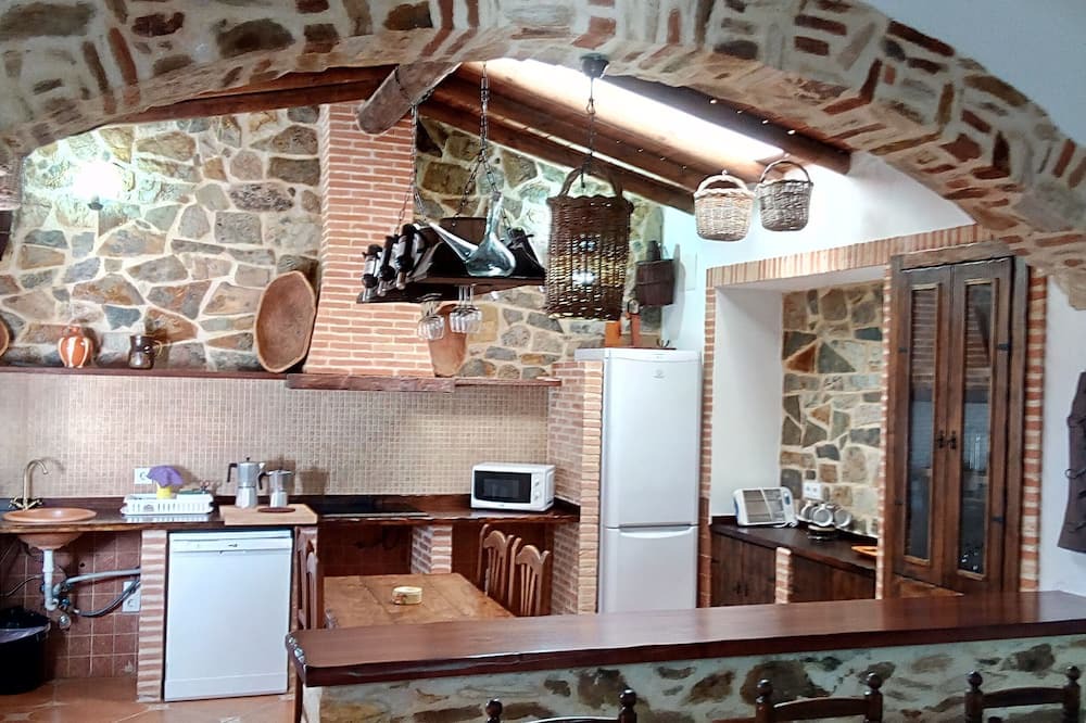 Photo of Kitchen in Segura de Leon