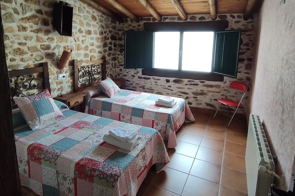 Photo of Bedroom in Segura de Leon