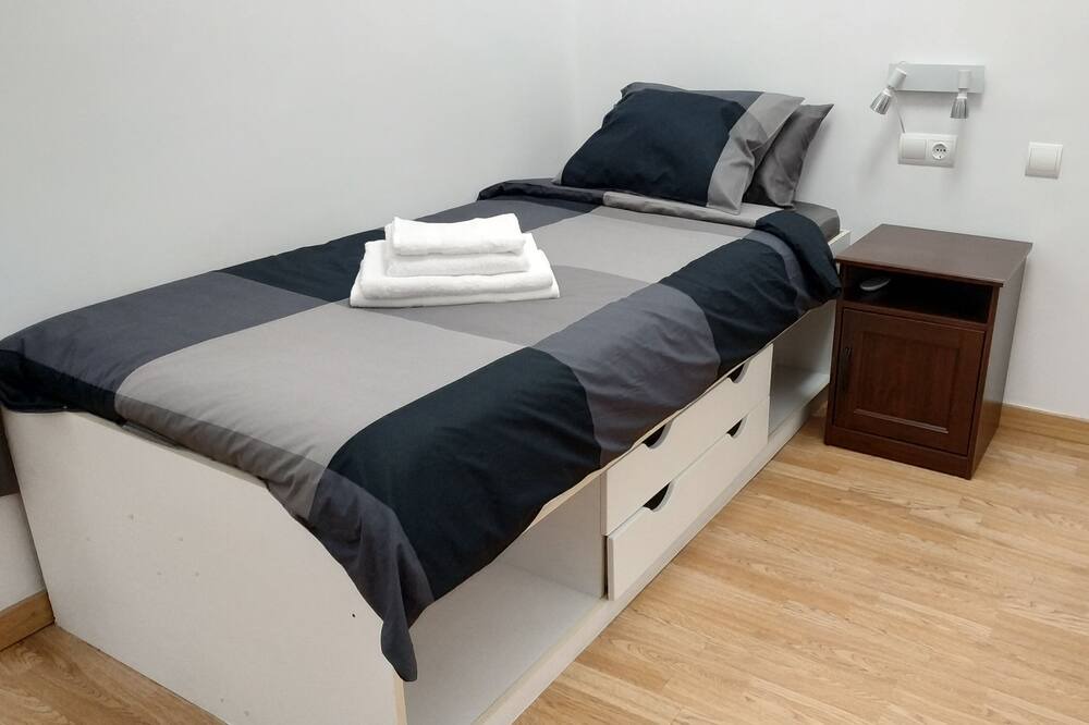 Photo of Bedroom in Montolivet