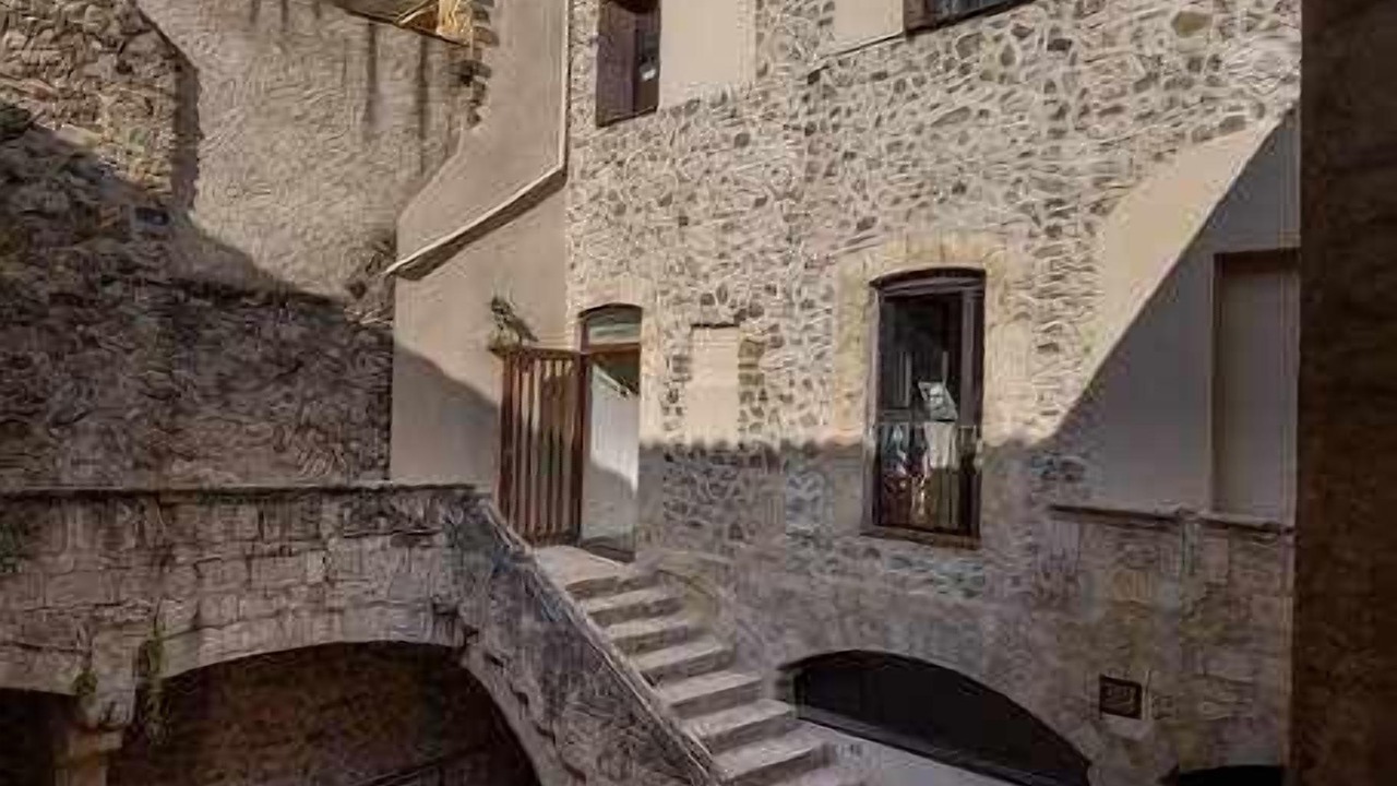 Photo of Outdoor in Besalu