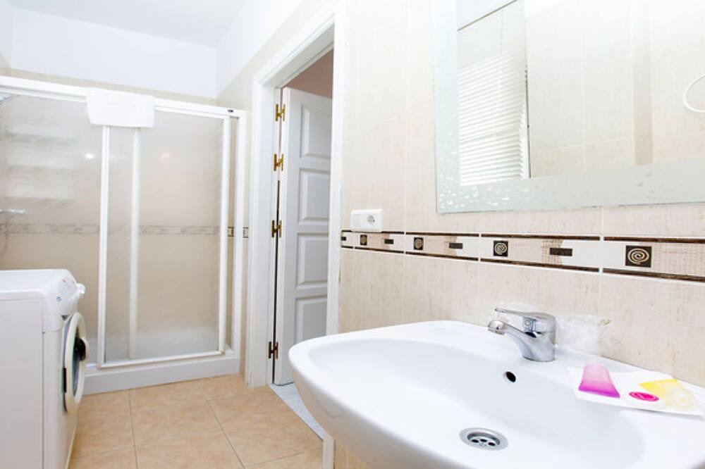 Photo of Bathroom in Nerja