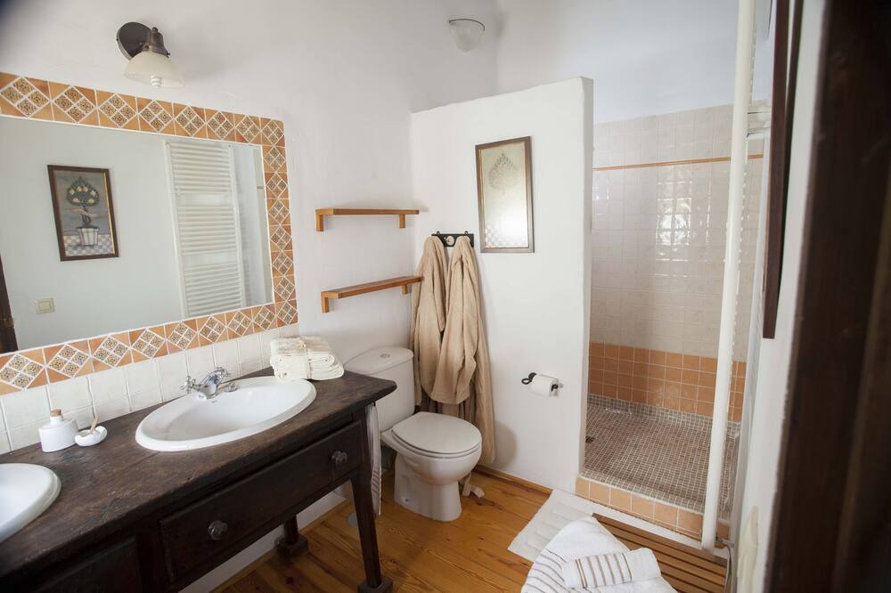 Photo of Bathroom in Otero de Herreros