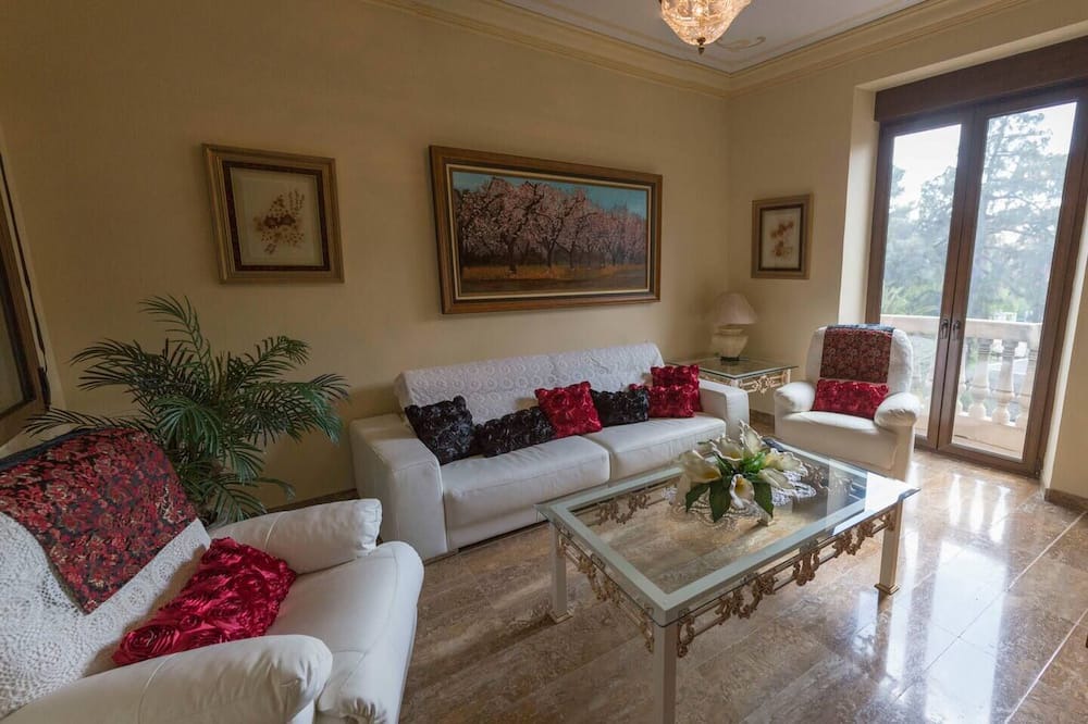 Photo of Livingroom in Monovar