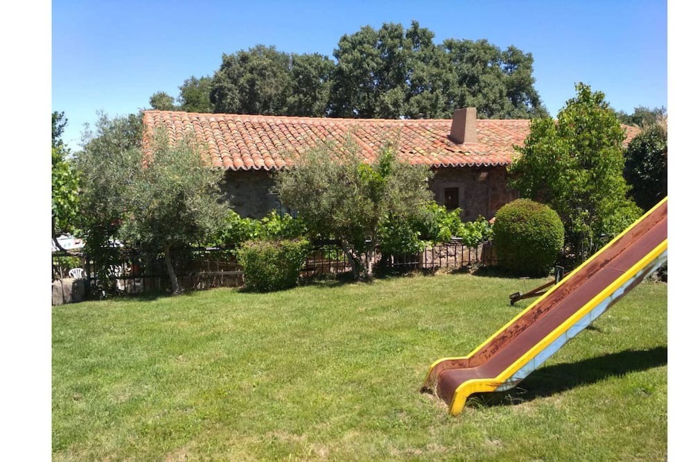 Photo of Outdoor in Navalmahillo