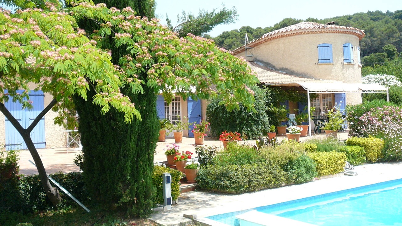 Photo of Outdoor in Auriol