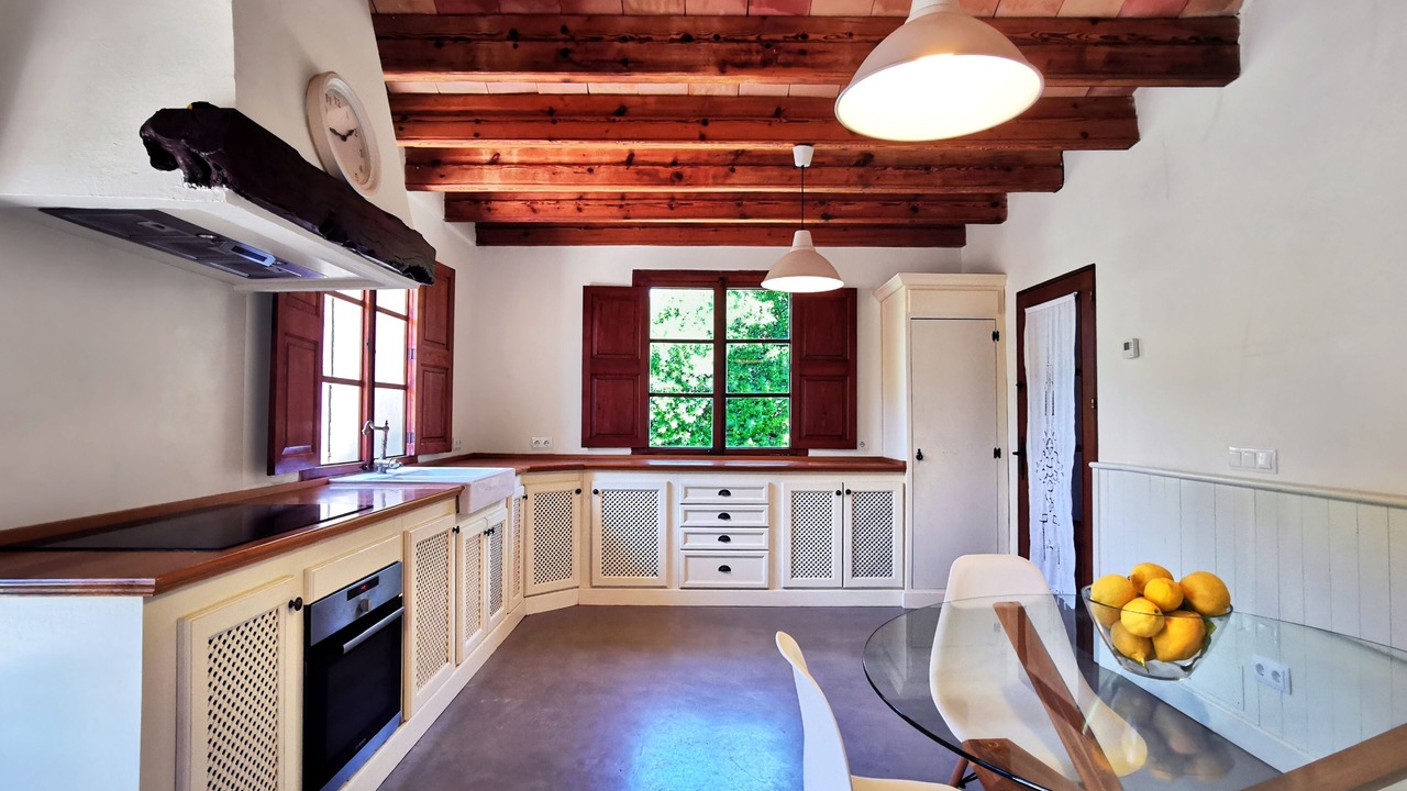 Photo of Kitchen in Establiments