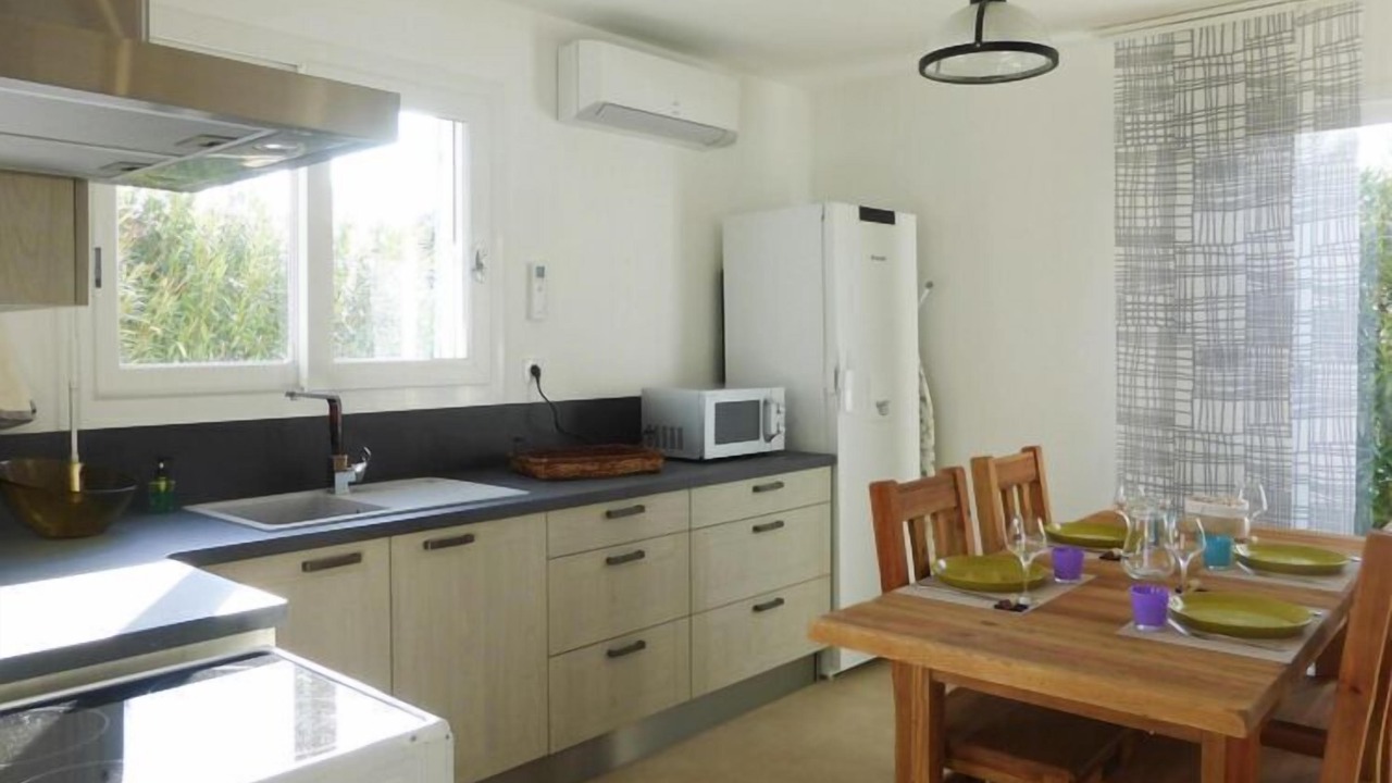Photo of Kitchen in Arpaillargues-et-Aureillac