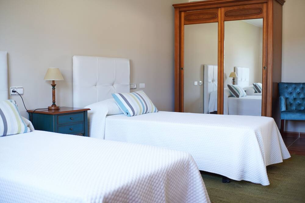 Photo of Bedroom in Arnados