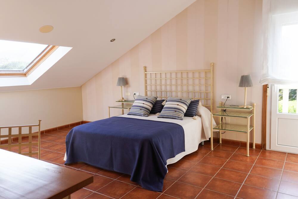 Photo of Bedroom in Arnados