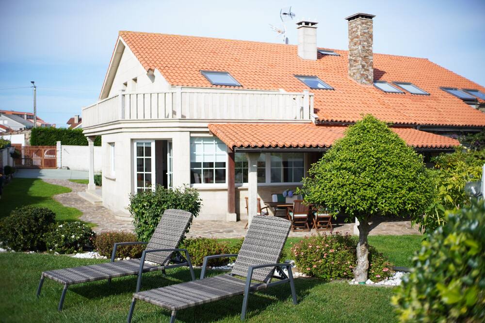 Photo of Outdoor in Arnados
