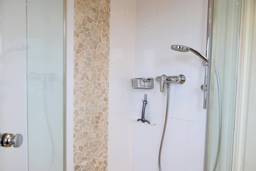 Photo of Bathroom in List