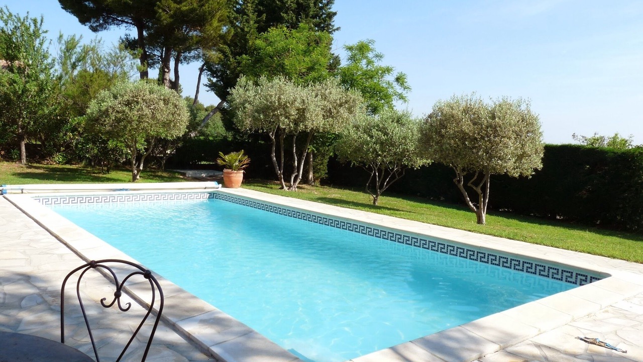 Photo of Outdoor in Chateauneuf-de-Gadagne