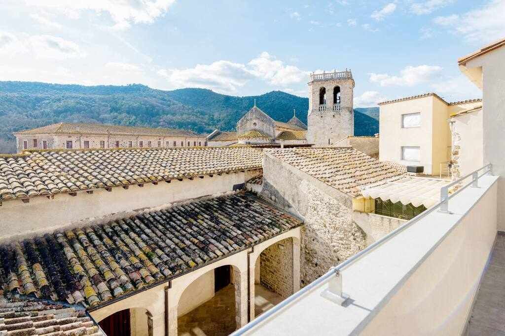 Photo of Outdoor in Besalu