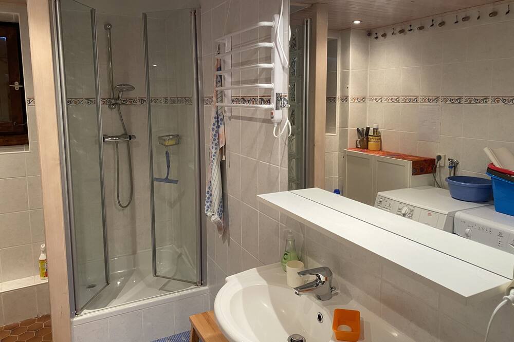 Photo of Bathroom in Morbier