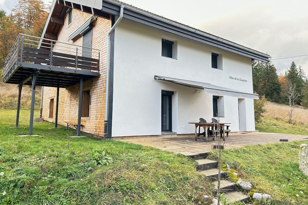 Photo of Outdoor in Morbier