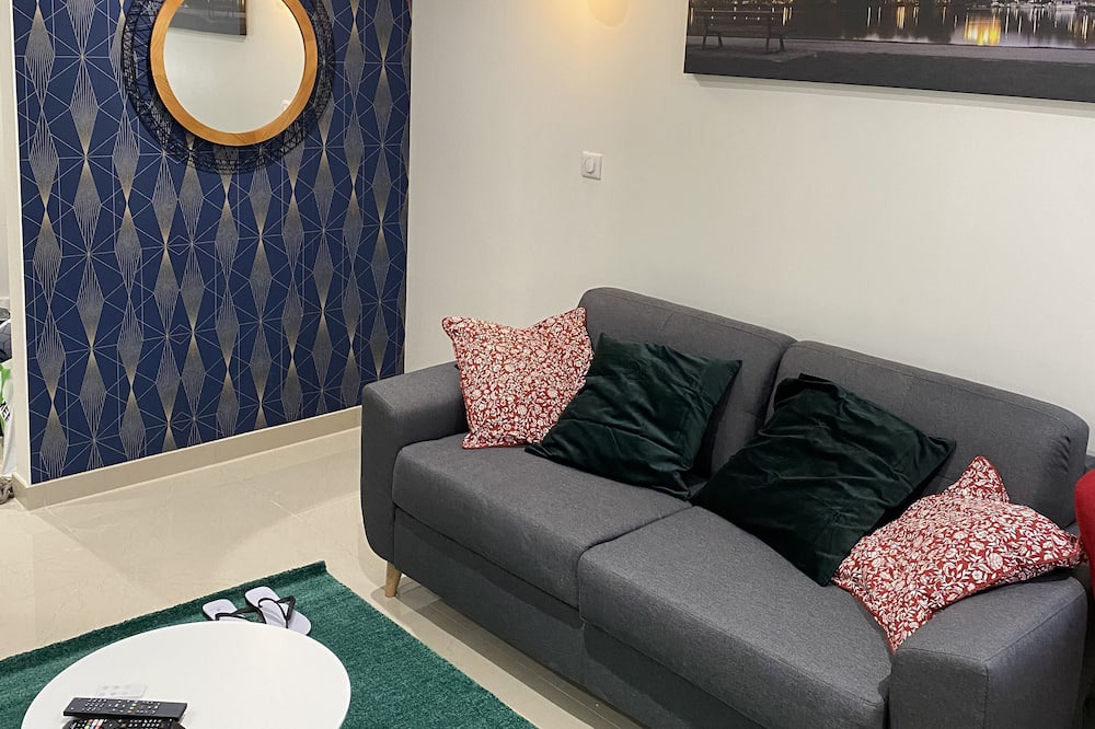 Photo of Livingroom in Plantieres Queuleu