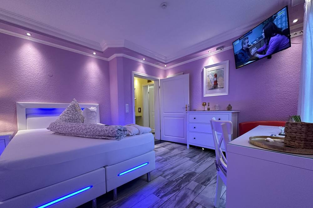 Photo of Bedroom in Neufeld