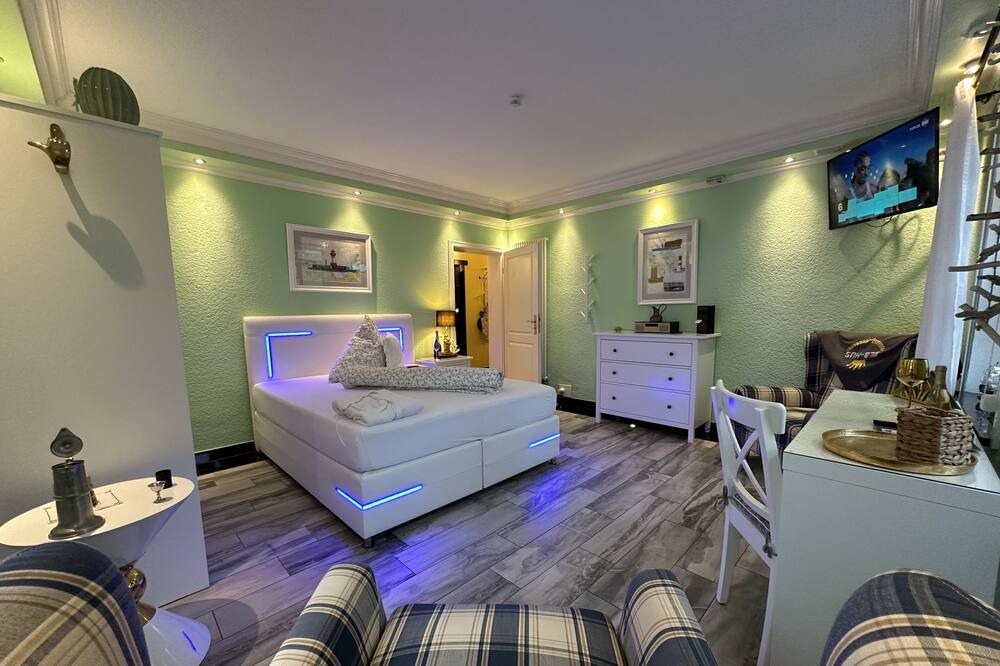 Photo of Bedroom in Neufeld