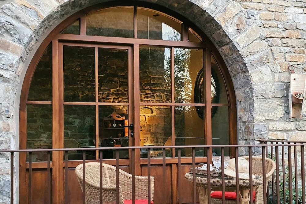 Photo of Patio Balcony in Banaston