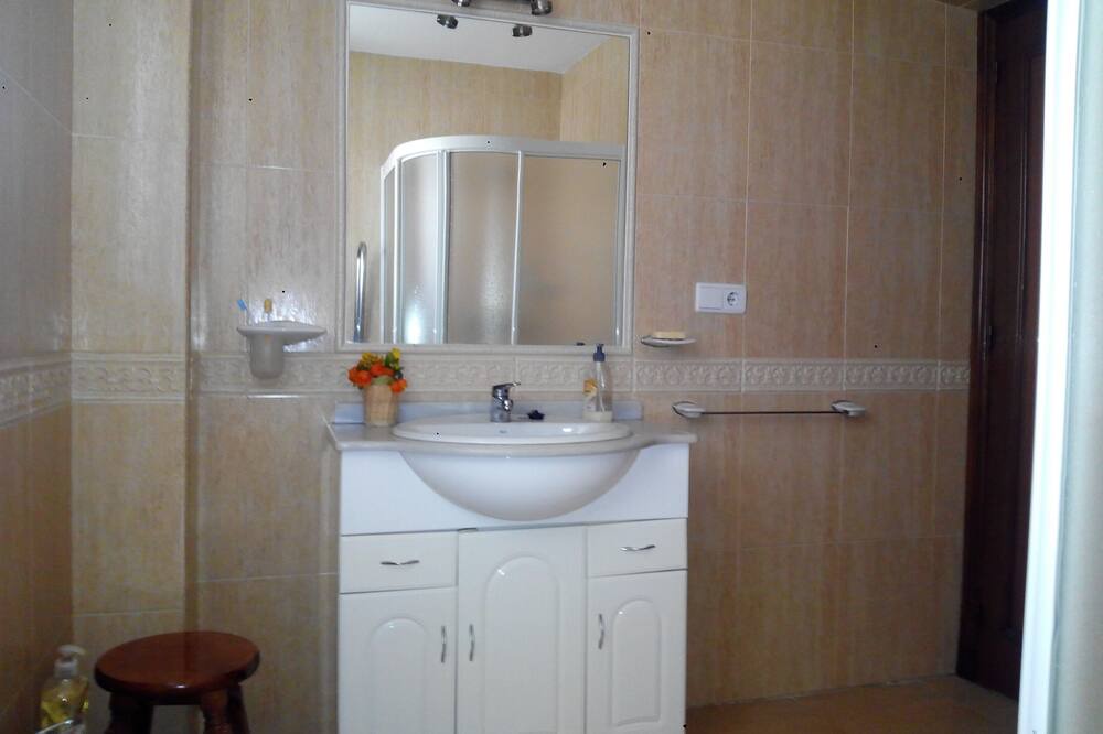 Photo of Bathroom in El Hoyo
