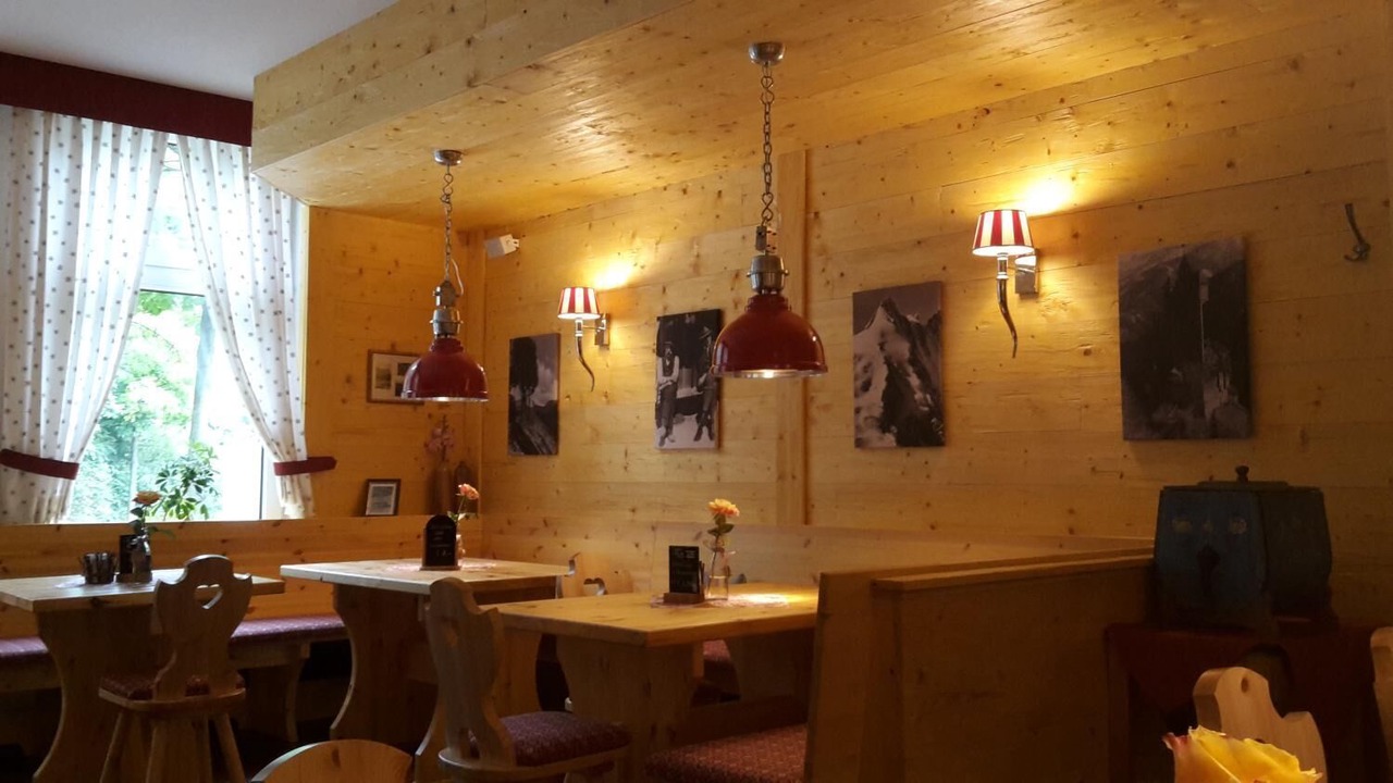 Photo of Others in Konigslutter am Elm