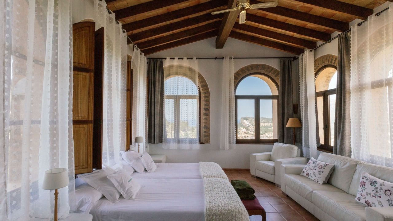 Photo of Bedroom in Soller