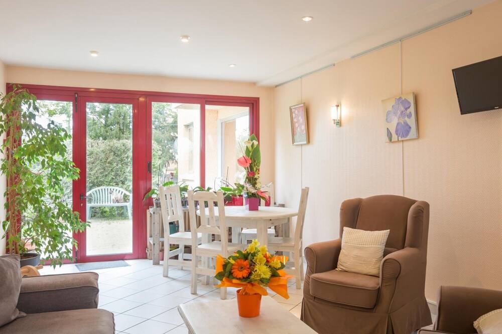 Photo of Livingroom in Divonne-les-Bains