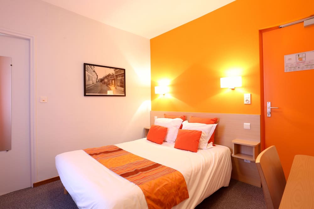 Photo of Bedroom in Divonne-les-Bains