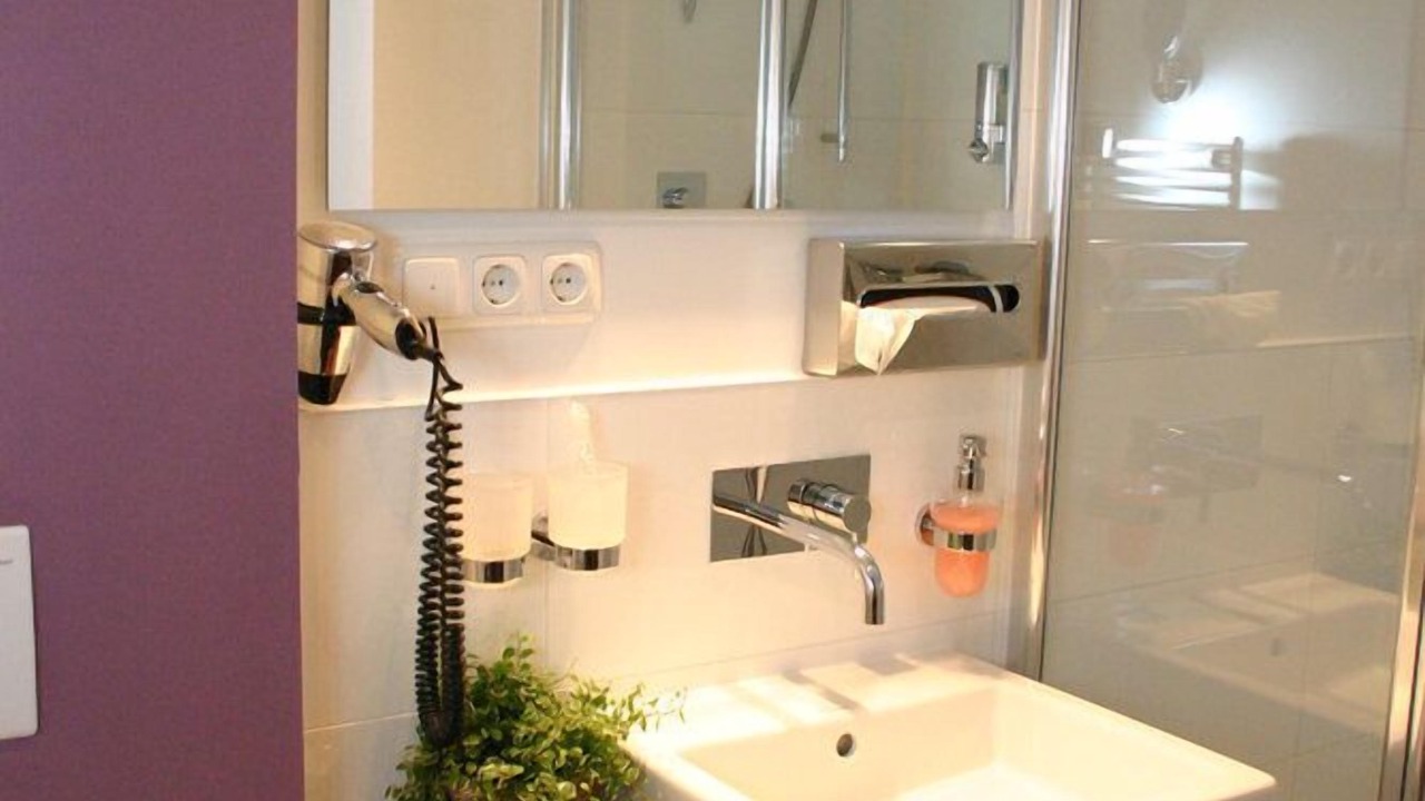 Photo of Bathroom in Woehrden
