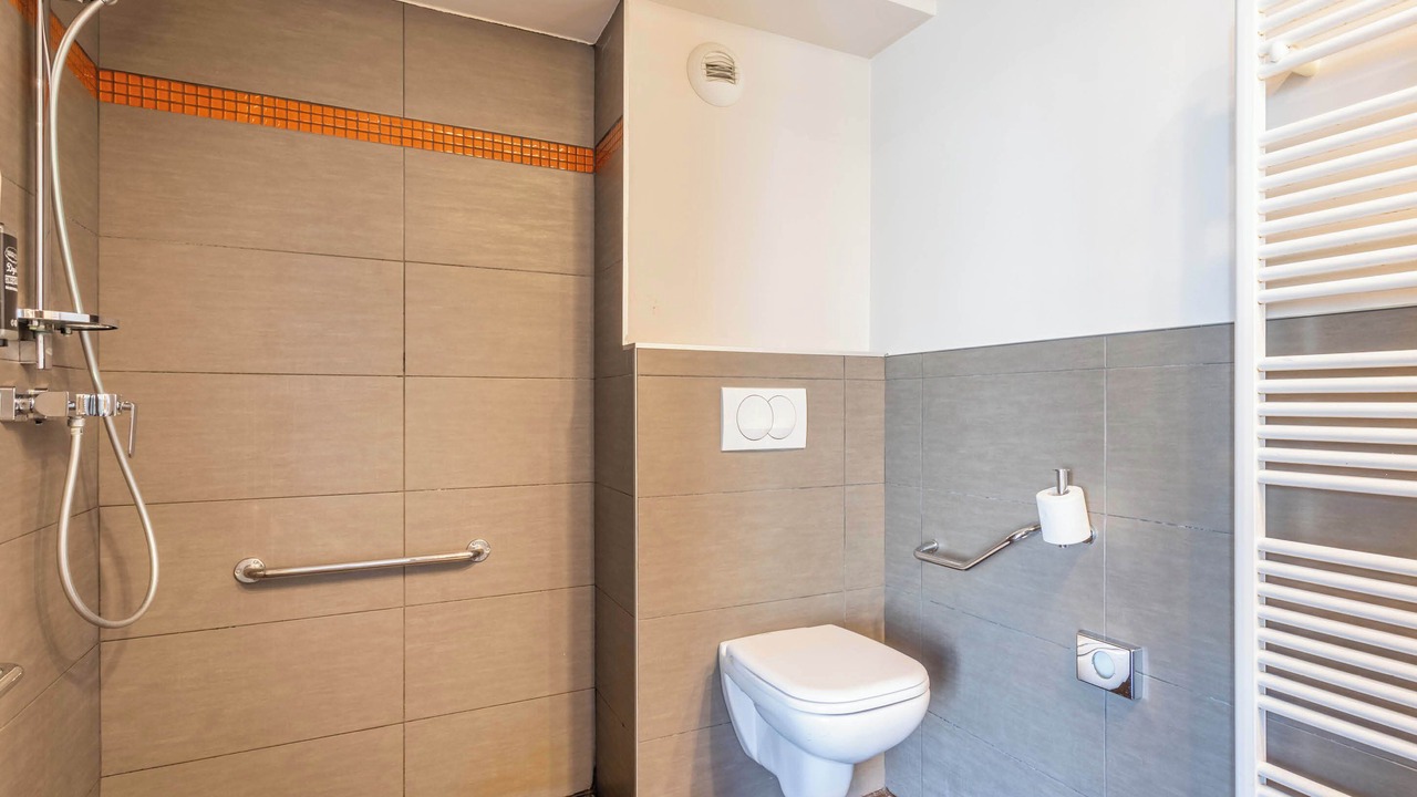Photo of Bathroom in Saint-Pierre