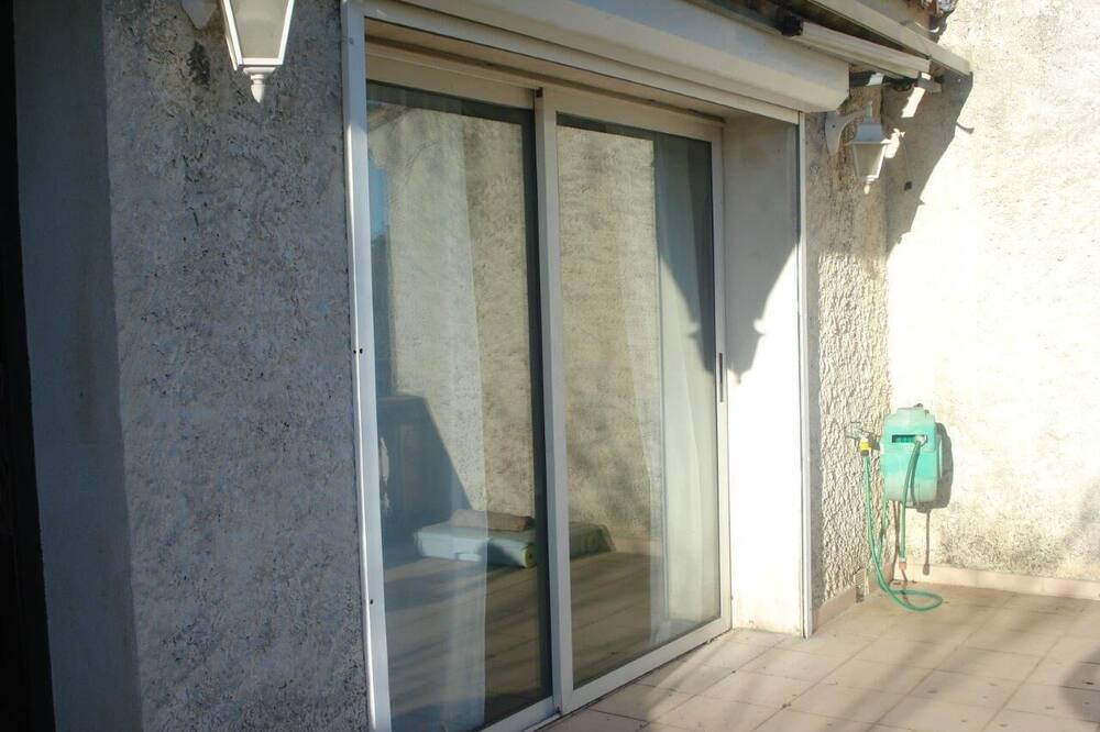 Photo of Patio Balcony in Morieres-les-Avignon