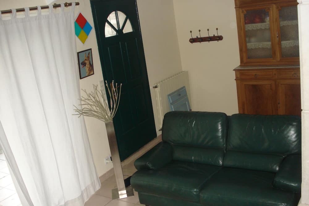 Photo of Livingroom in Morieres-les-Avignon