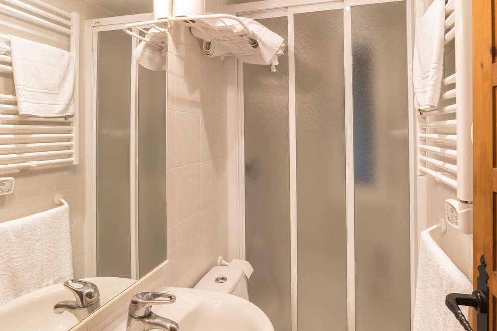 Photo of Bathroom in Trillo