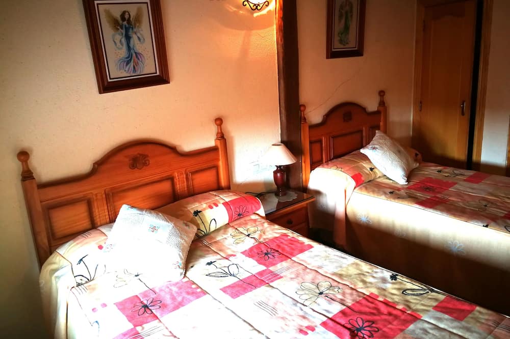 Photo of Bedroom in Guijo de Santa Barbara