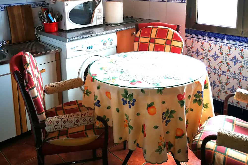Photo of Kitchen in Guijo de Santa Barbara