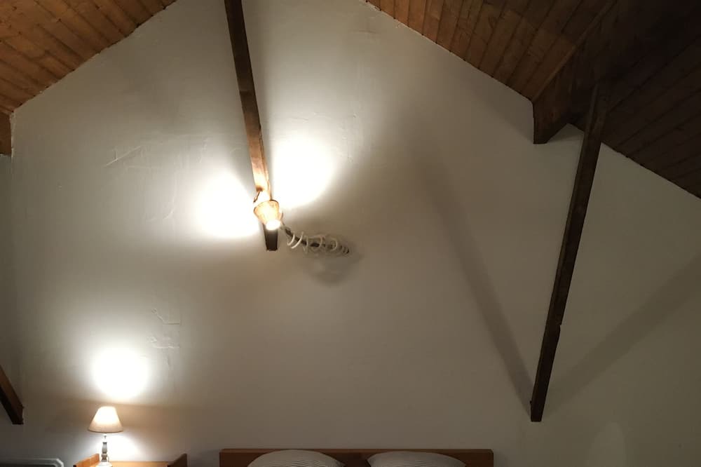 Photo of Bedroom in Rencurel