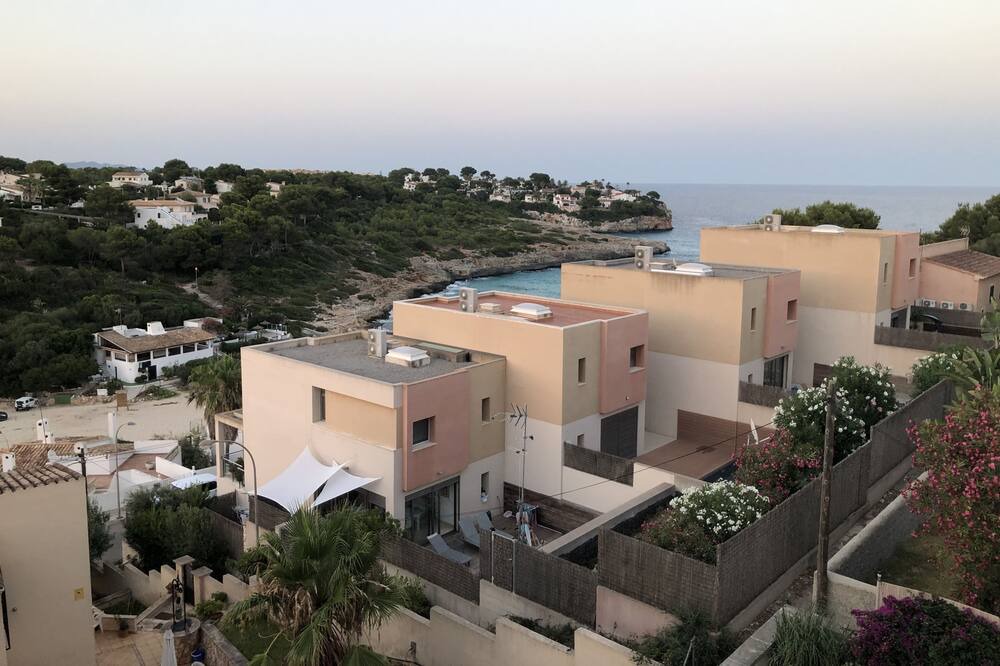 Photo of Outdoor in Cala Anguila-Cala Mendia