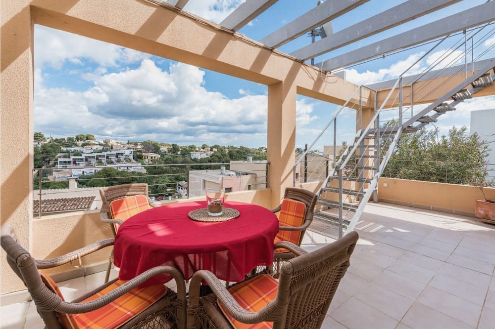 Photo of Patio Balcony in Cala Anguila-Cala Mendia