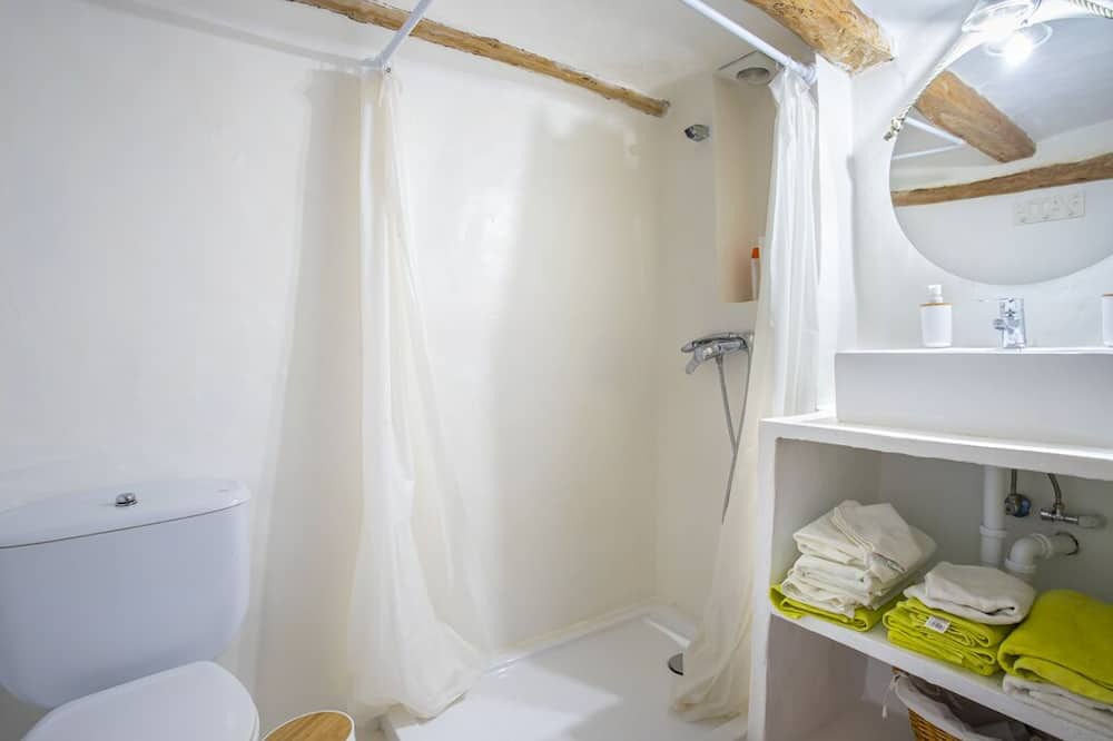 Photo of Bathroom in Estellencs