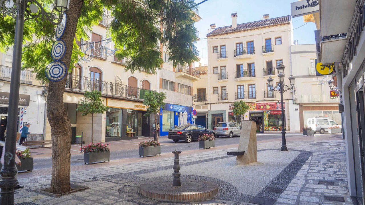 Photo of Outdoor in Coin