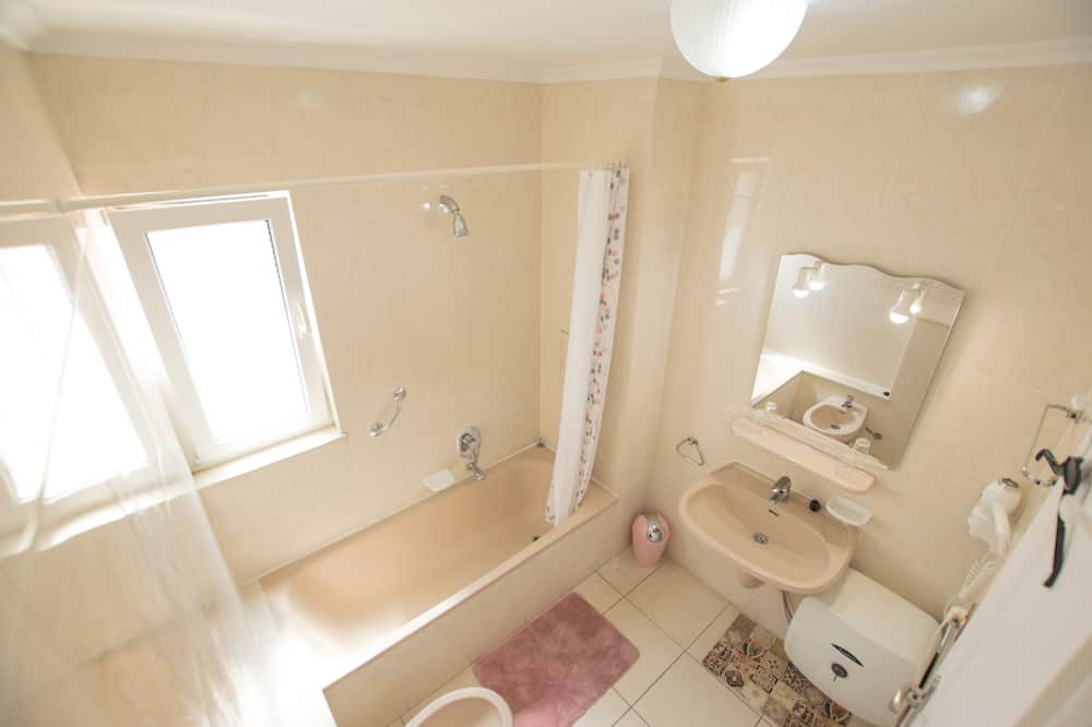 Photo of Bathroom in Chayofa