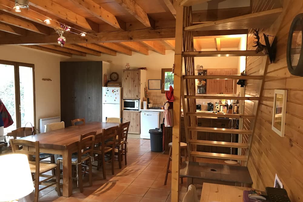 Photo of Livingroom in Germs-sur-l'Oussouet