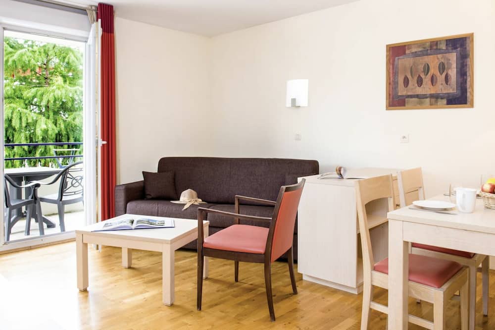 Photo of Bedroom in Divonne-les-Bains