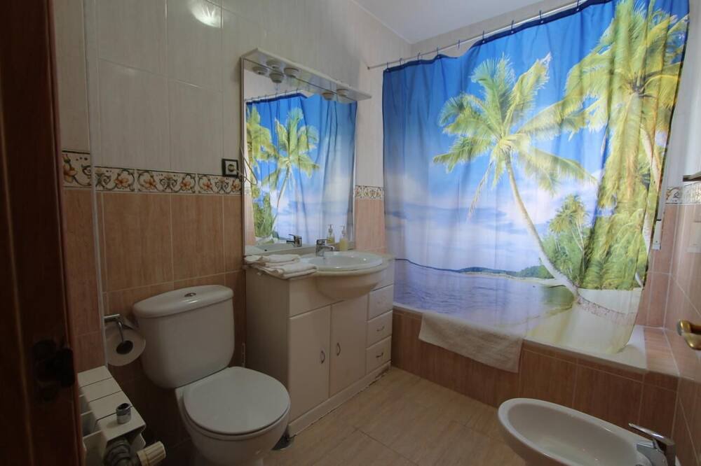 Photo of Bathroom in Sesena
