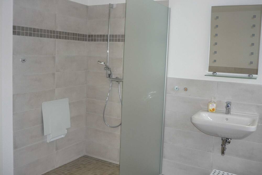 Photo of Bathroom in Janneby