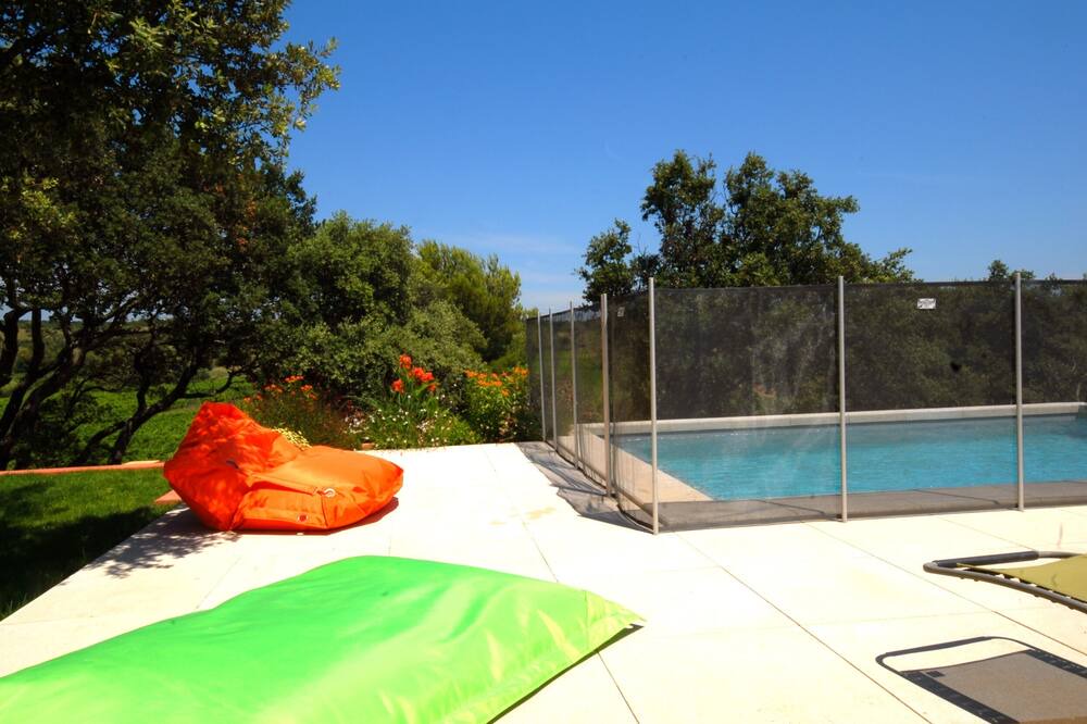 Photo of Outdoor in Cabrieres