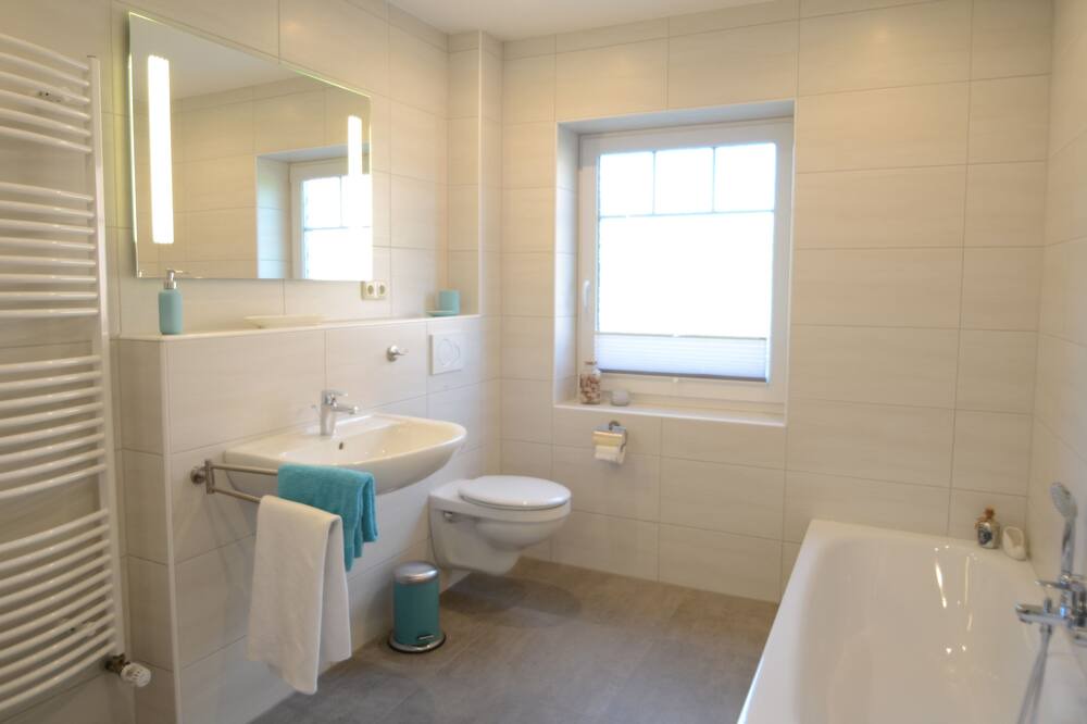 Photo of Bathroom in Oldenbuttel