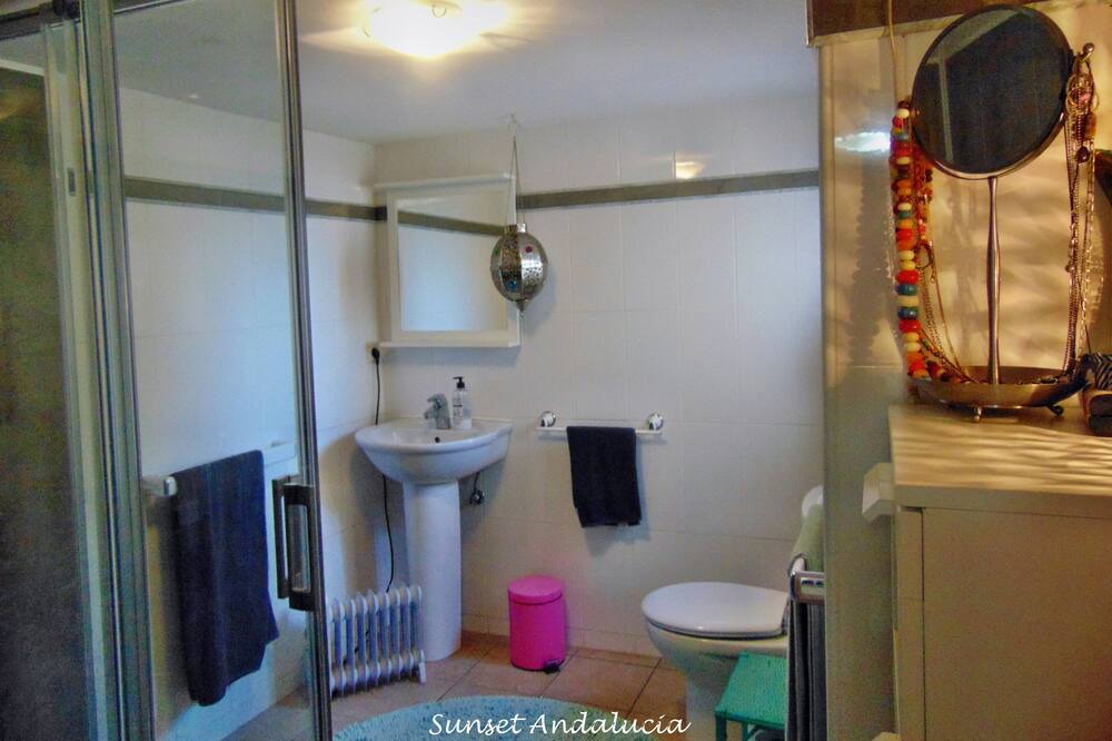 Photo of Bathroom in Almayate Bajo