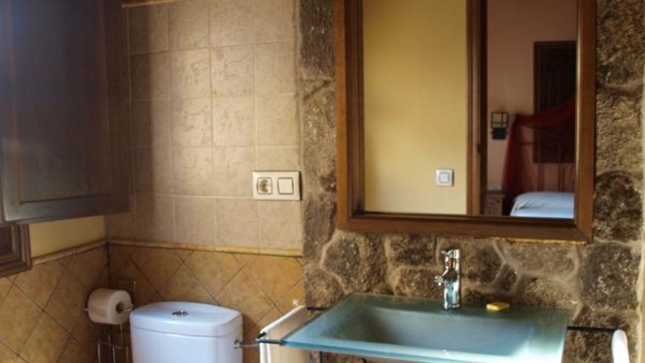 Photo of Bathroom in Guijo de Granadilla
